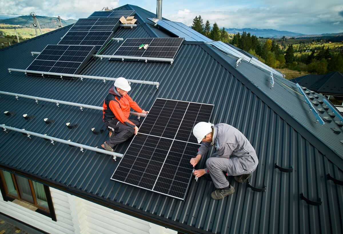The Best Benefits of Roof Replacement for Home Comfort